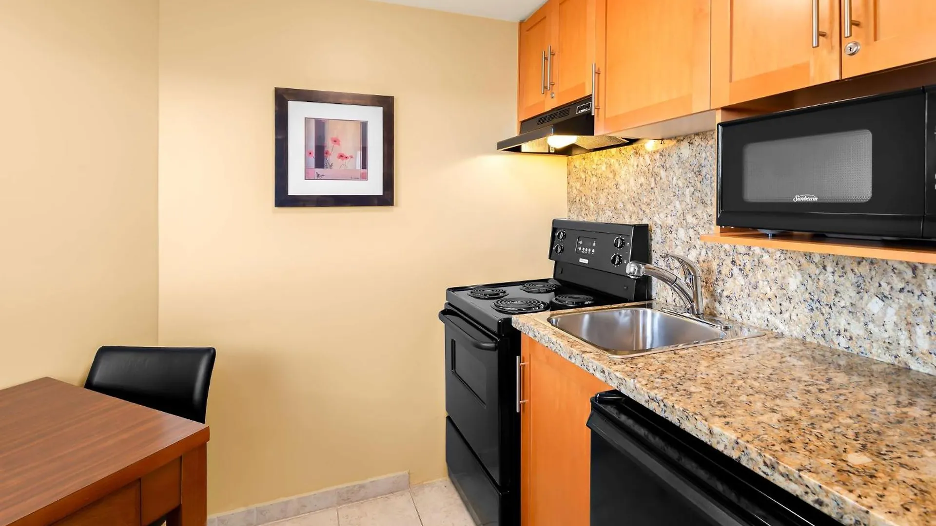 Best Western Plus Inner Harbour Hotel Victoria 3*,  Canada